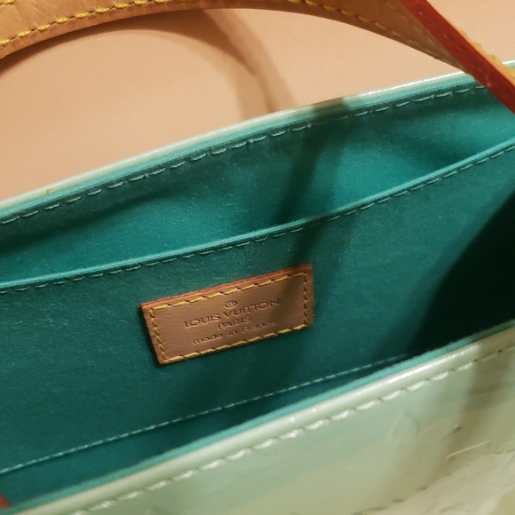 Louis Vuitton small bag - Picture 5 of 6